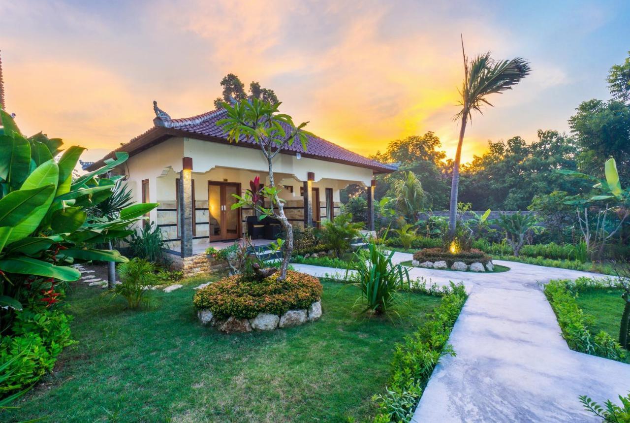 Sunset Cave Villas Lembongan นูซาเลมโบงัน ภายนอก รูปภาพ