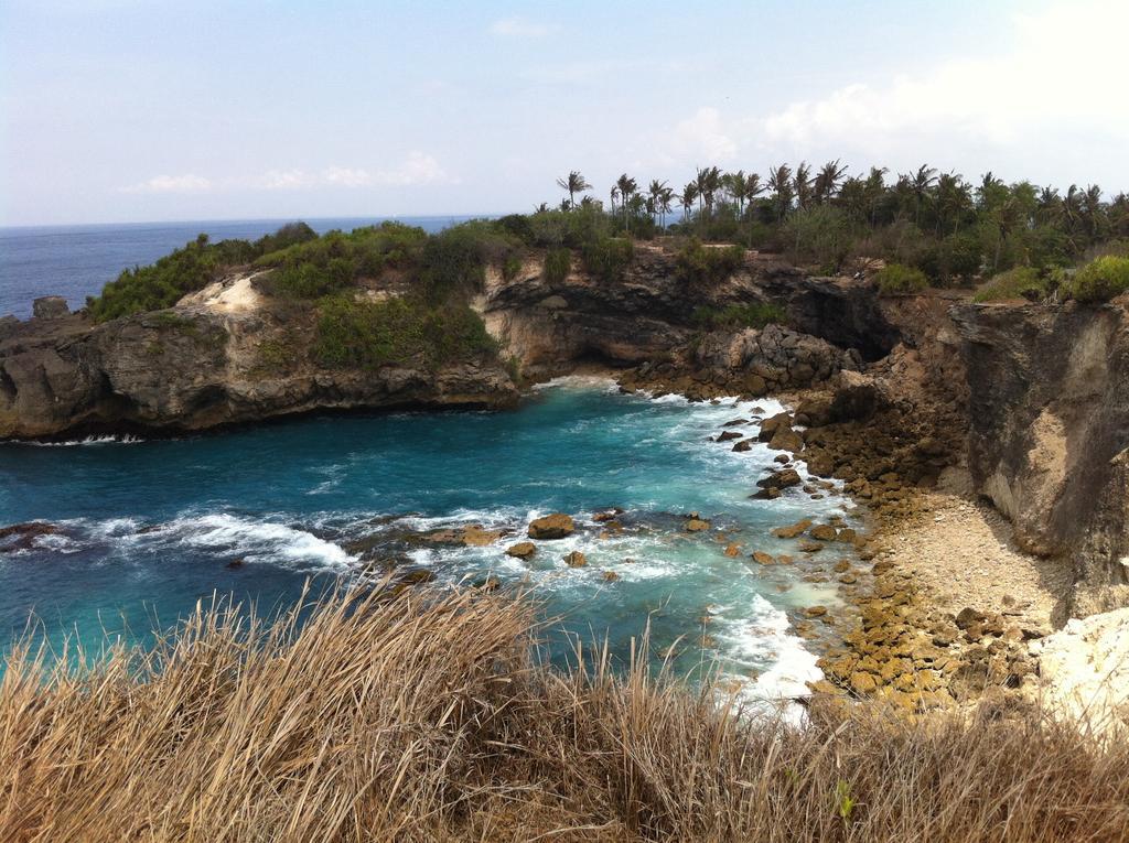Sunset Cave Villas Lembongan นูซาเลมโบงัน ภายนอก รูปภาพ