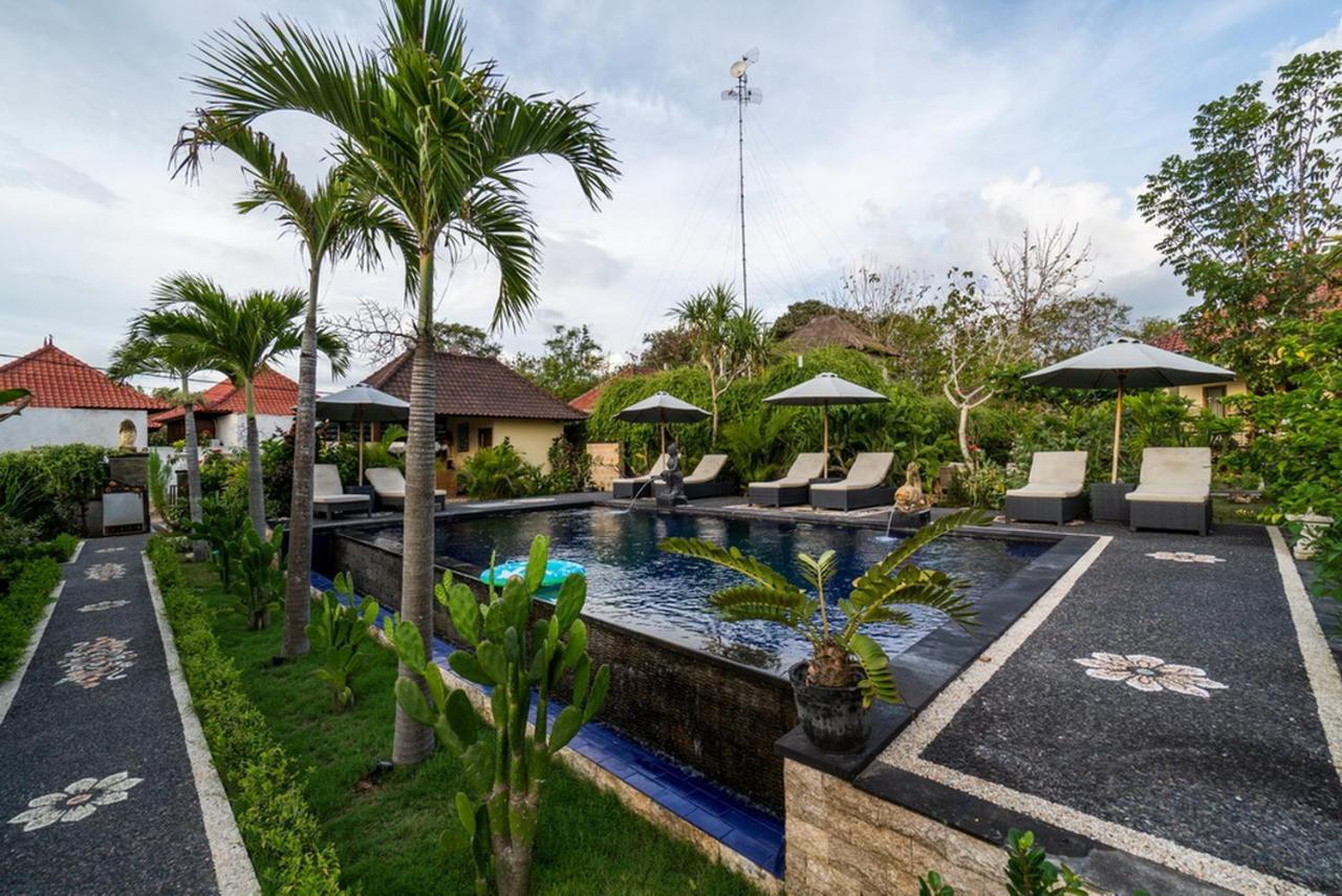 Sunset Cave Villas Lembongan นูซาเลมโบงัน ภายนอก รูปภาพ