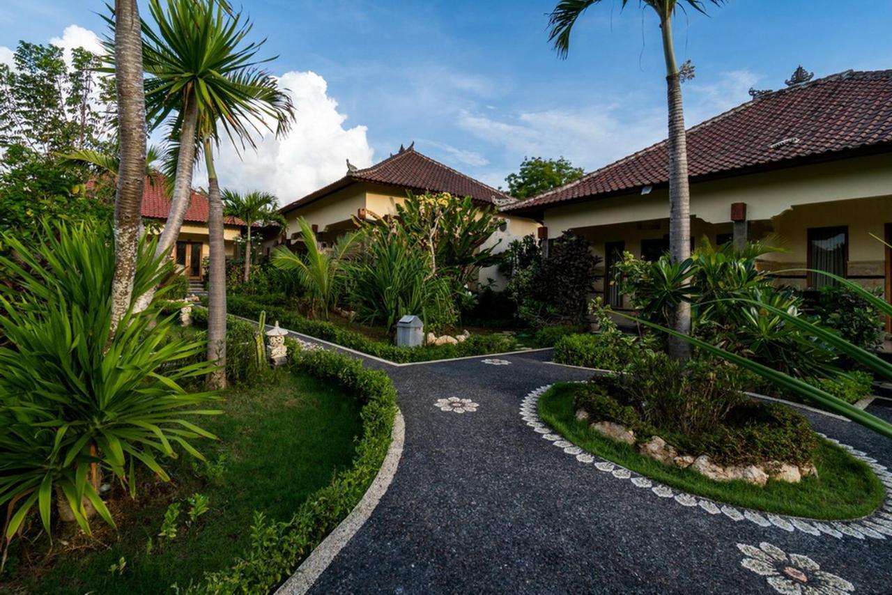 Sunset Cave Villas Lembongan นูซาเลมโบงัน ภายนอก รูปภาพ